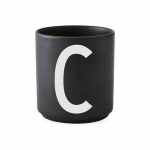 Alphabet C fekete porcelánbögre, 250 ml - Design Letters kép