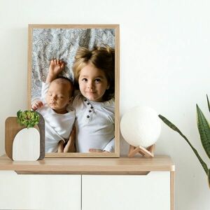 Faliképek hálószobába fa képkerettel kép
