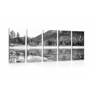 5-részes kép tó a csodálatos természetben fekete fehérben kép