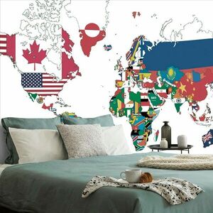 Öntapadó tapéta világtérkép zászlókkal fehér háttéren kép