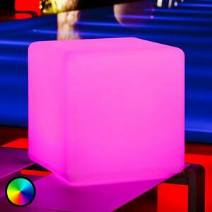 Cube - egy világító kocka kültérre kép