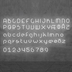 Artemide Alphabet of Light Wand nagy Q betű kép