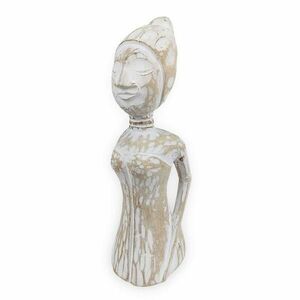 WANITA fából faragott női szobor M kép