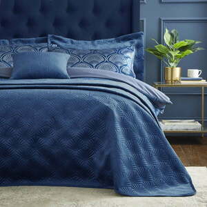 kék ágytakaró kép
