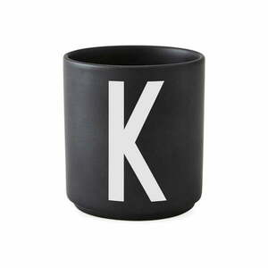 Alphabet K fekete porcelánbögre, 250 ml - Design Letters kép