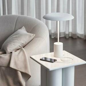 Beacon LED asztali lámpa Smith, fehér, fém, USB csatlakozóval kép