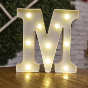LED világító M betű - 22cm elemes kép