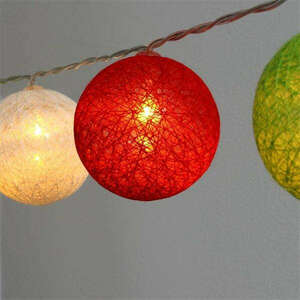 Iris Gömb alakú 6cm/színes fonott/1, 5m/piros-fehér-zöld/10db LED-... kép