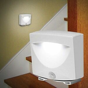 Mozgásérzékelős lámpa, LED lámpa, kültéri és beltéri fali lámpa kép