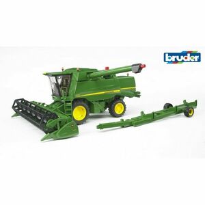 Bruder 02132 kombájn John Deere, 1: 16 kép