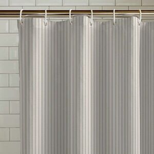 Zuhanyfüggöny 180x180 cm Timeless Stripe – Catherine Lansfield kép