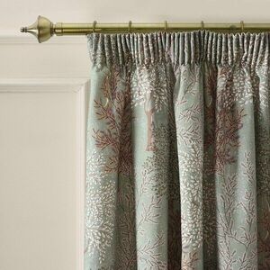 Zöld függöny szett 2 db-os 117x137 cm Woodland Trees – Catherine Lansfield kép