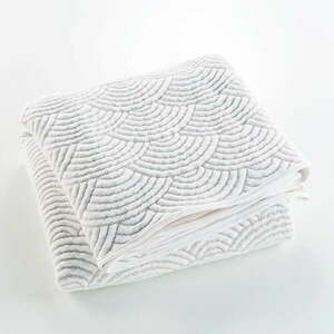 fehér ágytakaró kép