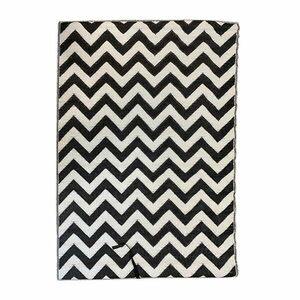 Kültéri szőnyeg, 2 oldalas, 180 x 120 cm, fekete-fehér kép