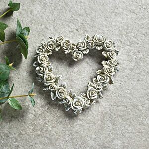 Rózsákból készült szív kép