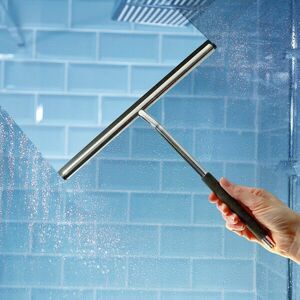 Fürdőszobai vízlehúzó kép