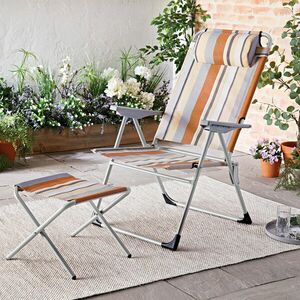 Nyári fotel és lábzsámoly kép