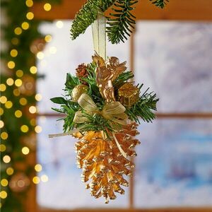 Dekoráció fenyőtobozból kép