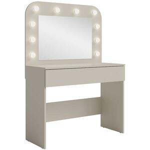 Fésülködő Sevilla 71 kasmír kép