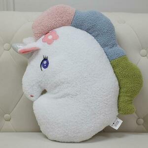 Párna Egyszarvú 44x47 cm fehér kép