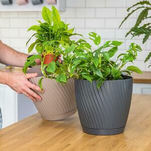 Virágcserép Mika talppal 19 051 kép