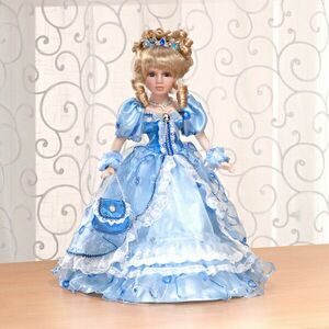 Porcelán baba "Sissi" kép