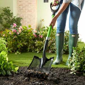 Ásó agyagos talajhoz kép