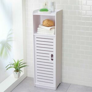 Fürdőszobaszekrény ajtókkal kép