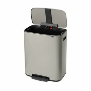 Világosszürke acél pedálos szemetes 60 l Bo – Brabantia kép