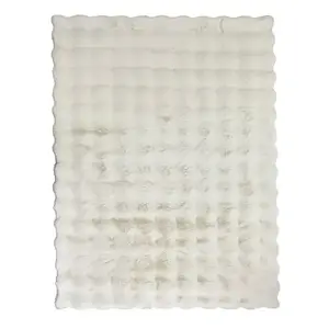 Szőnyeg Rabbit Fur Big Bubble 1, 6/2, 3 Sm215 krémszínű kép