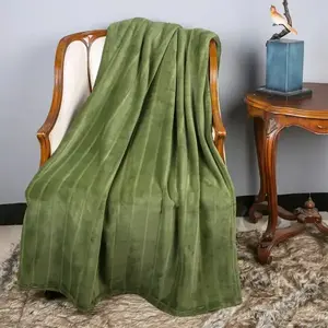 Takaró Claudi 70x140 cm zöld kép