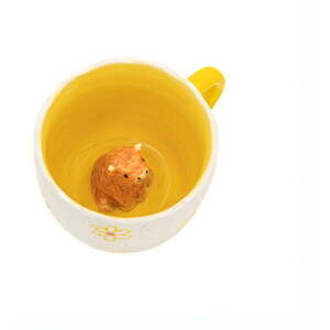 Sárga-krémszínű porcelán bögre 350 ml Surprise Highland Cow – Sass & Belle kép