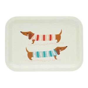 Krémszínű fa gyermek tálca 20x28 cm Sausage dog – Rex London kép