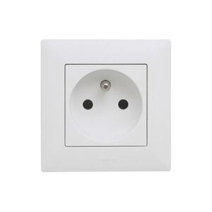 Legrand - Háztartási fali aljzat 250V/16A, NILOE STEP kerettel, fehér LR0060+LR0049 kép